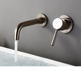 Robinet mural pour lavabo en laiton avec finition acier brossé et commande unique