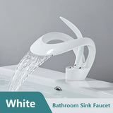CascadePure – Mitigeur Lavabo Effet Cascade Blanc Moderne