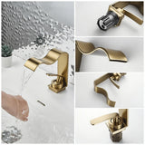 Robinet de lavabo doré avec bec cascade et commande à levier unique