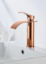 Robinet de Lavabo Cascade Or Rose – Mitigeur Monocommande Design en Laiton