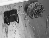Support Éponge Auto-Adhésif en Acier Inoxydable