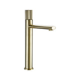Robinet de lavabo design avec poignée texturée en noir et or rose