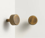 Poignées de Meubles T-Bar Antique LuxBrass