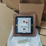 Interrupteur Mural -Noble Walnut – Bois Massif, Laiton et Option USB