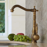 RetroFlow – Robinet de Cuisine et Lavabo en Laiton Vieilli