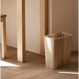 Poubelle Design en Bois