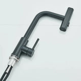 Robinet de cuisine design avec douchette extractible et bec cascade pivotant
