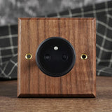 Interrupteur Mural -Noble Walnut – Bois Massif, Laiton et Option USB