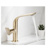 LumiBath – Robinet de Lavabo Pivotant en Laiton et Acier Inoxydable