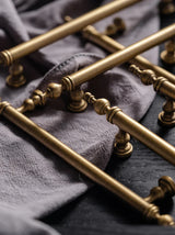 Poignée de Meuble T-Bar en Laiton Massif – Finition Bronze Antique Élégante