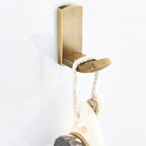Élégance Classique – Ensemble d’Accessoires de Salle de Bain en Laiton Antique