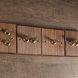 Interrupteur Mural -Noble Walnut – Bois Massif, Laiton et Option USB