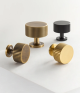 Boutons de Meuble en Laiton Massif